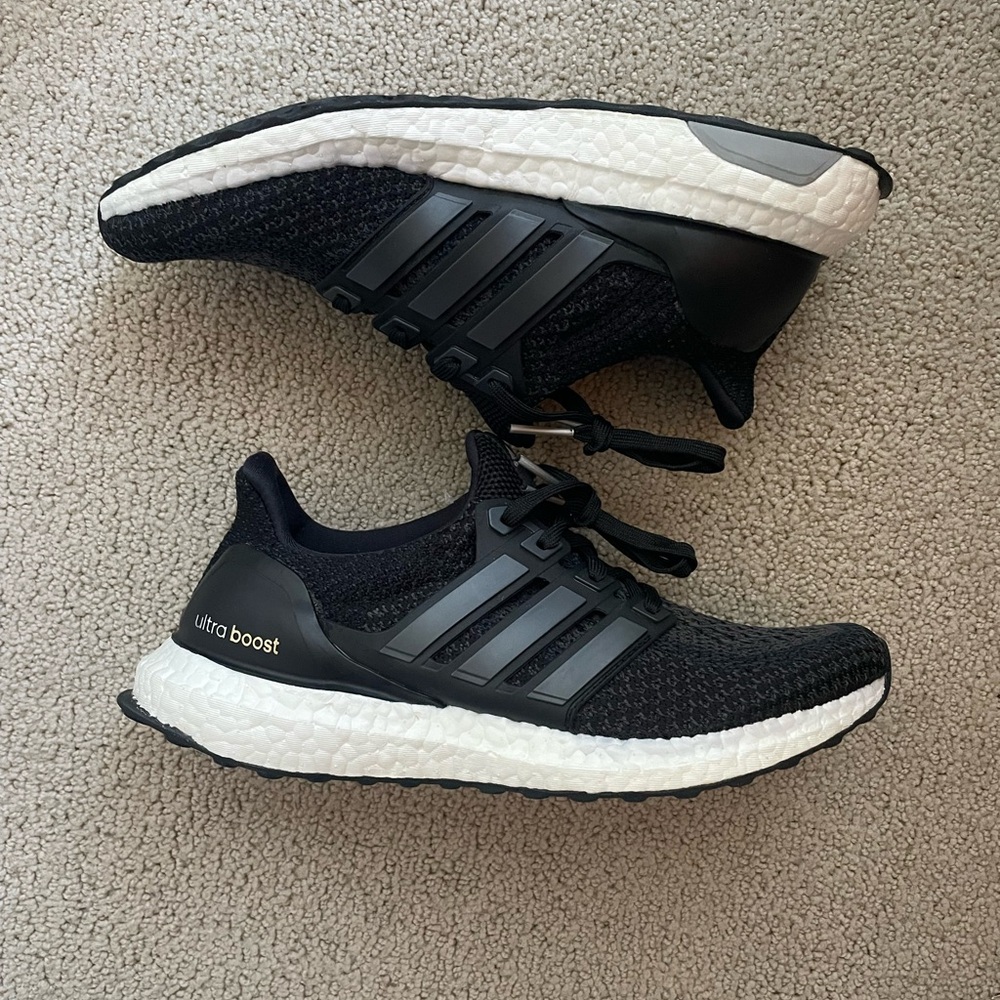 NWOT Adidas Ultra Boost Black Sneakers Size 7